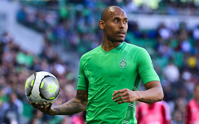 广州队迎法甲关键赛，今夜防线松动，话题不断，医务组通报恢复的简单介绍