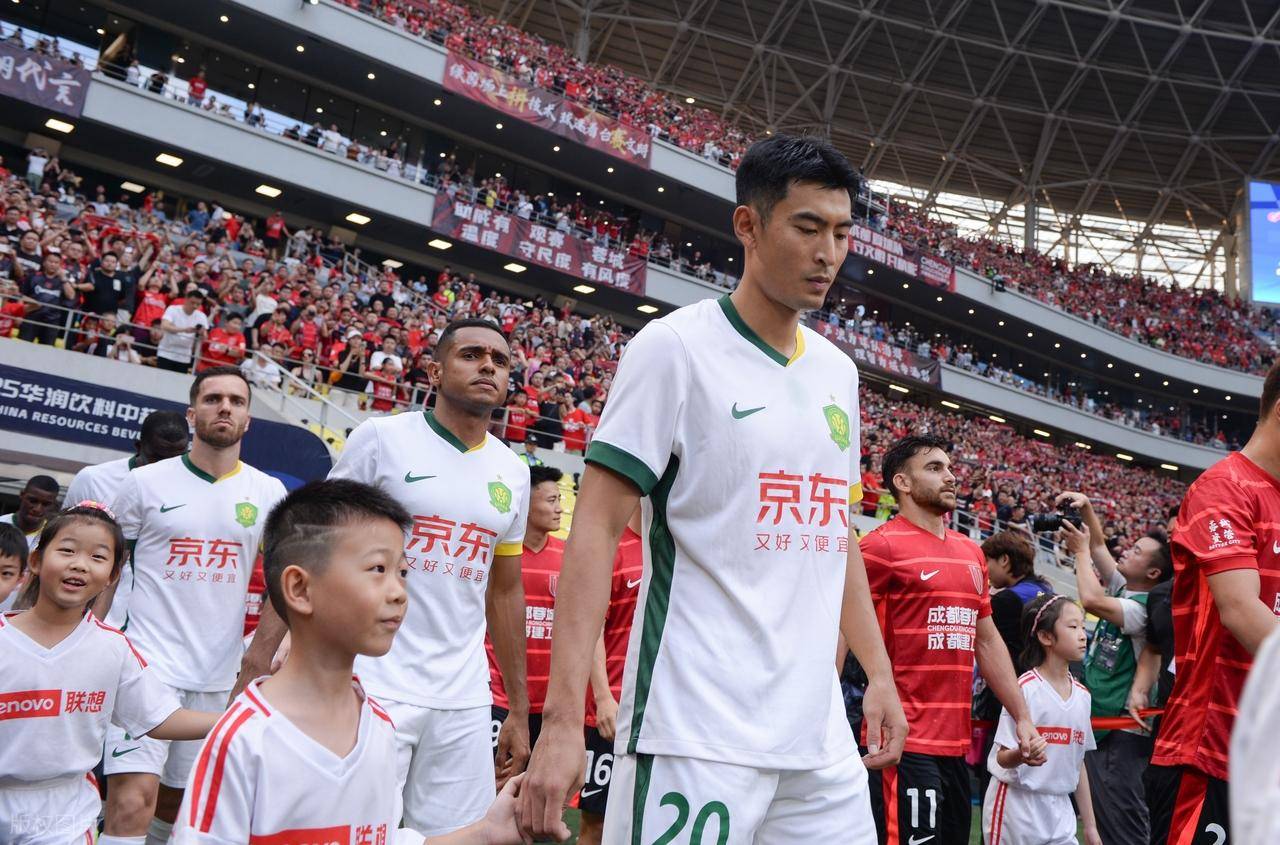 关于转会期成都蓉城防线松动——CBA季后赛节点到来，引发热议，年轻球员得到机会的信息